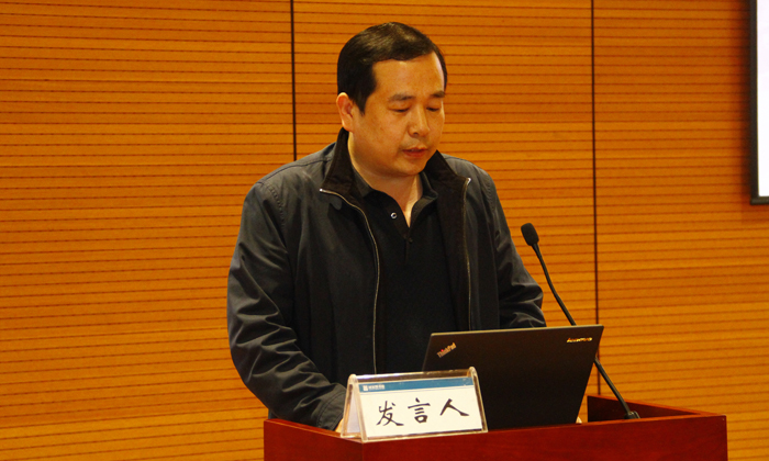 党校图书馆分会张庆敏报告工作