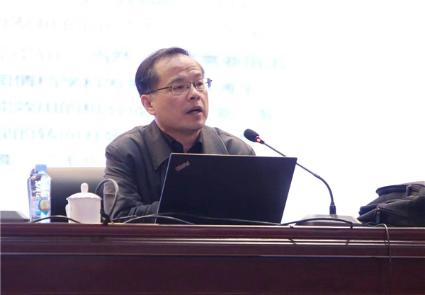 南京大学图书馆副馆长 邵波